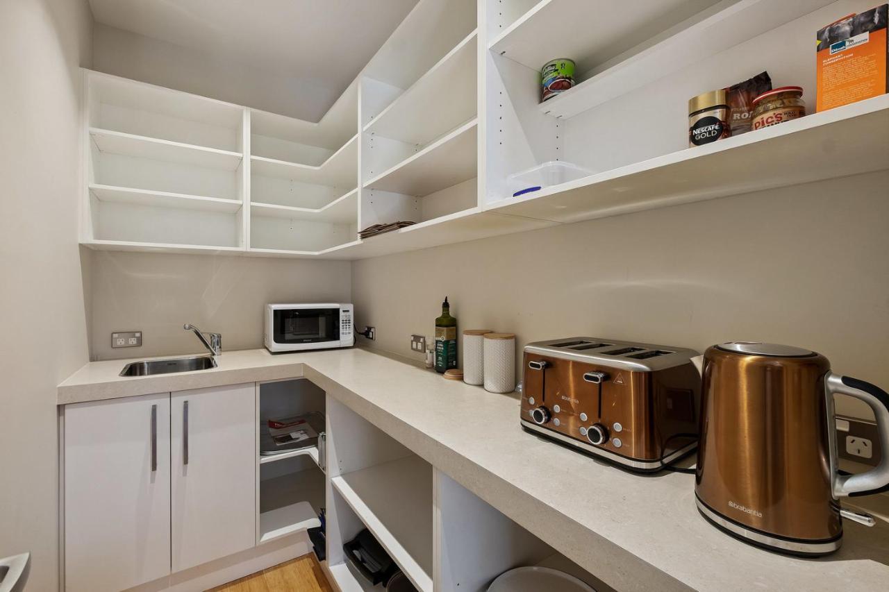 Roys Bay Lodge - Wanaka Holiday Home Ngoại thất bức ảnh