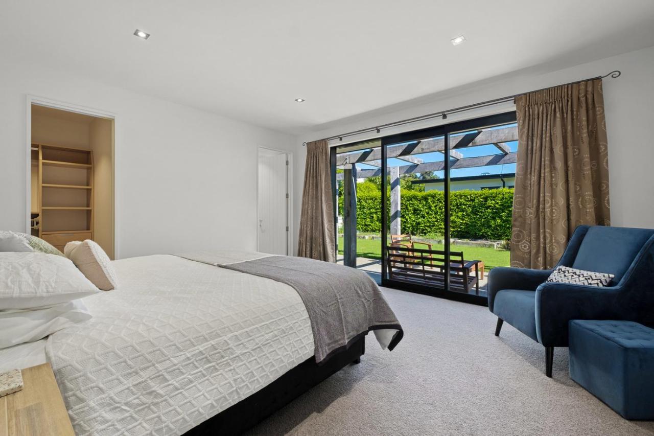 Roys Bay Lodge - Wanaka Holiday Home Ngoại thất bức ảnh