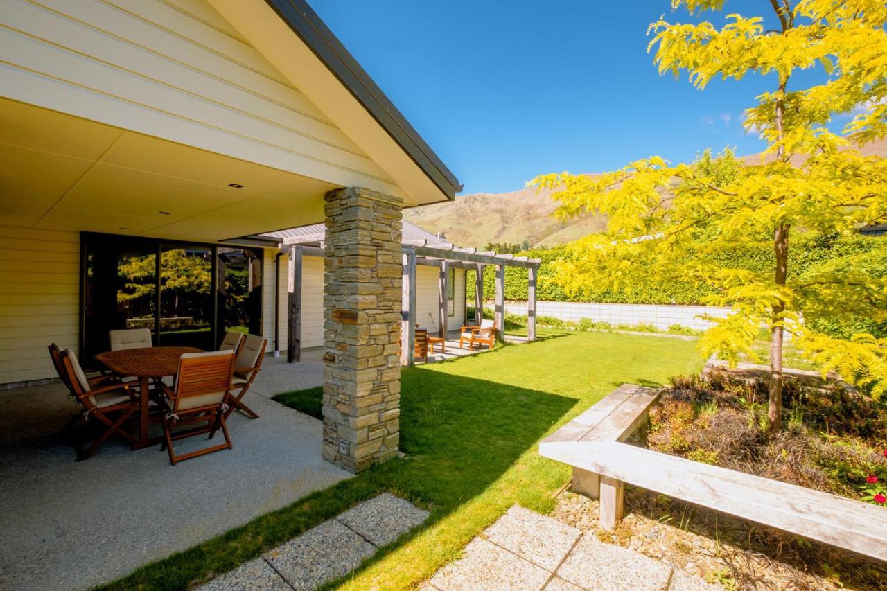 Roys Bay Lodge - Wanaka Holiday Home Ngoại thất bức ảnh